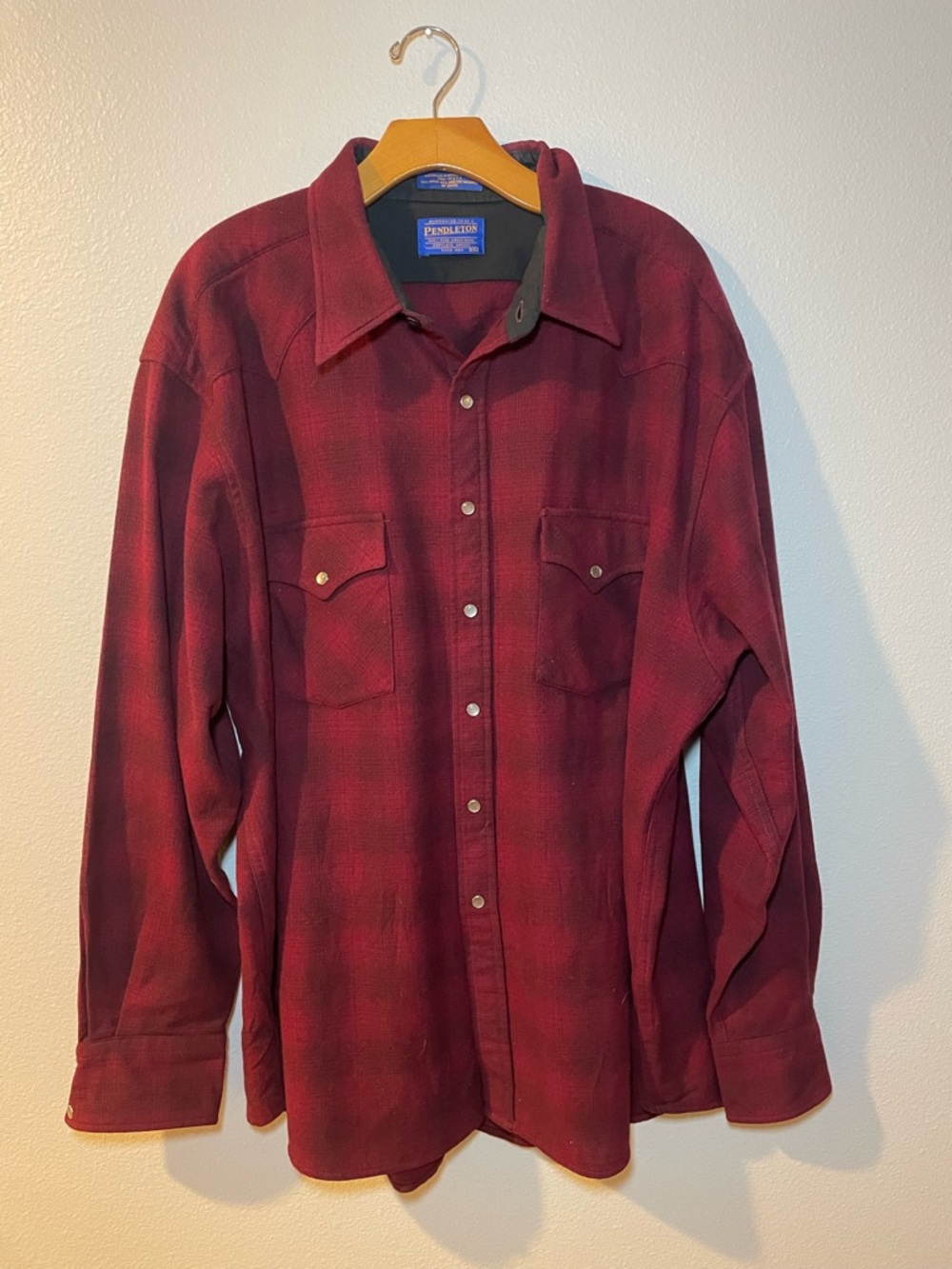 Men's Pendleton Virgin Wool Red Plaid  Snap Button Size XXL